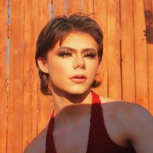 Meet your posher, Aiden